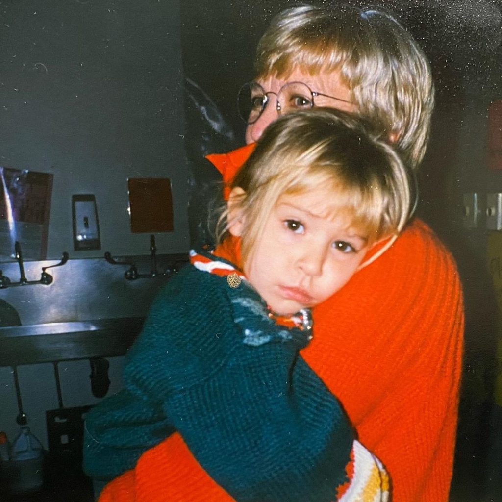 Lauren Daigle with her mother